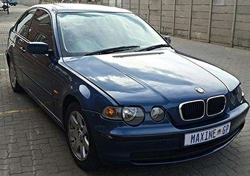BMW 318TI